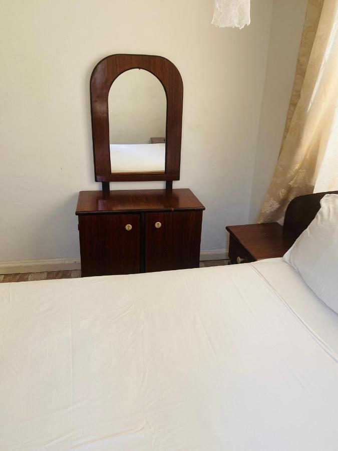 Bakau One World Village Guesthouse מראה חיצוני תמונה