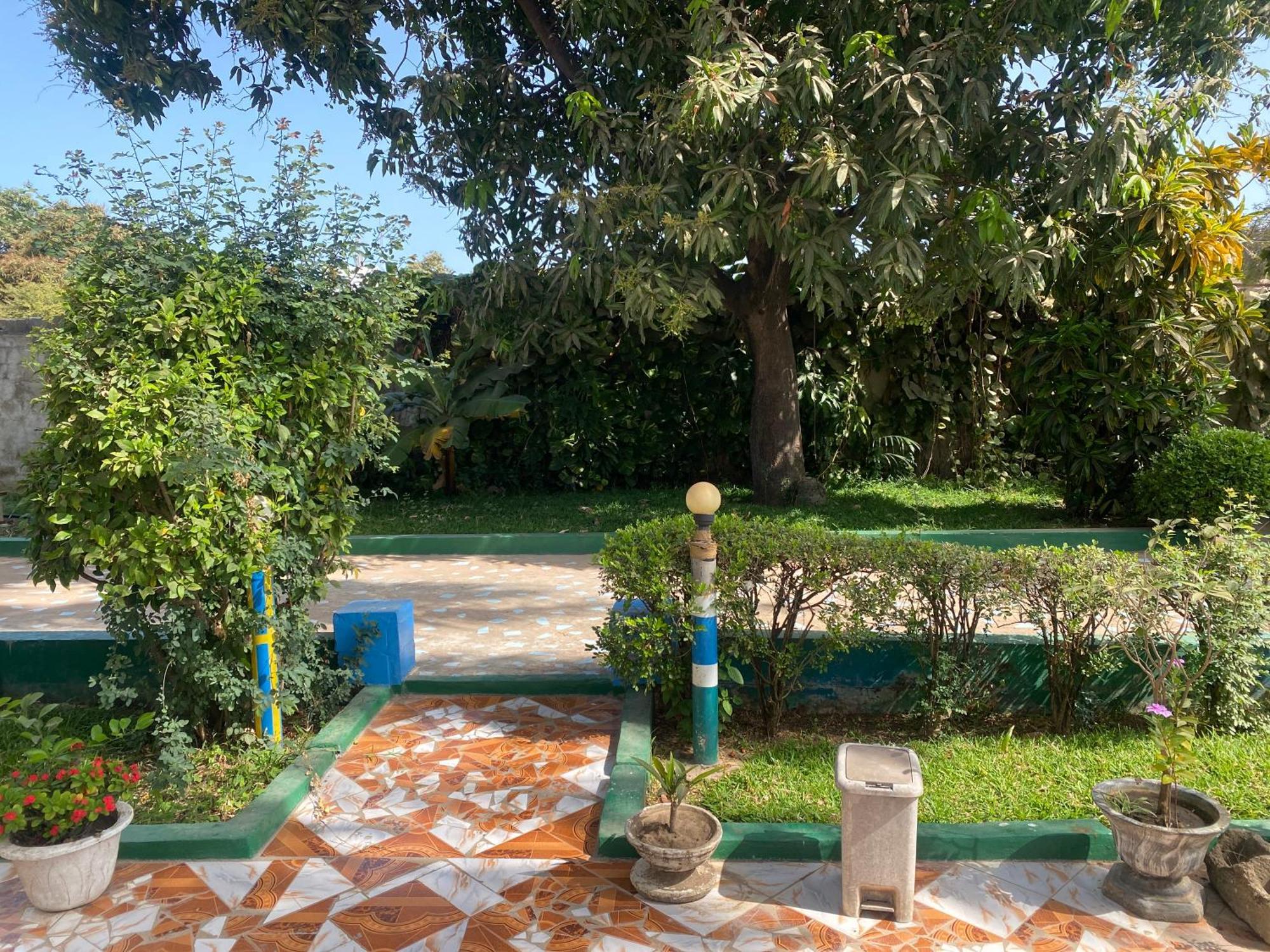 Bakau One World Village Guesthouse מראה חיצוני תמונה
