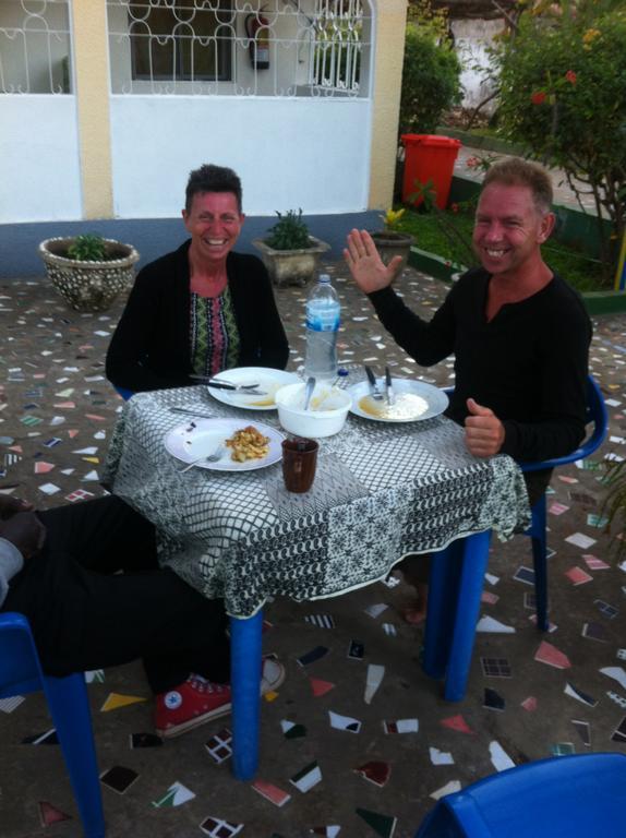 Bakau One World Village Guesthouse מראה חיצוני תמונה
