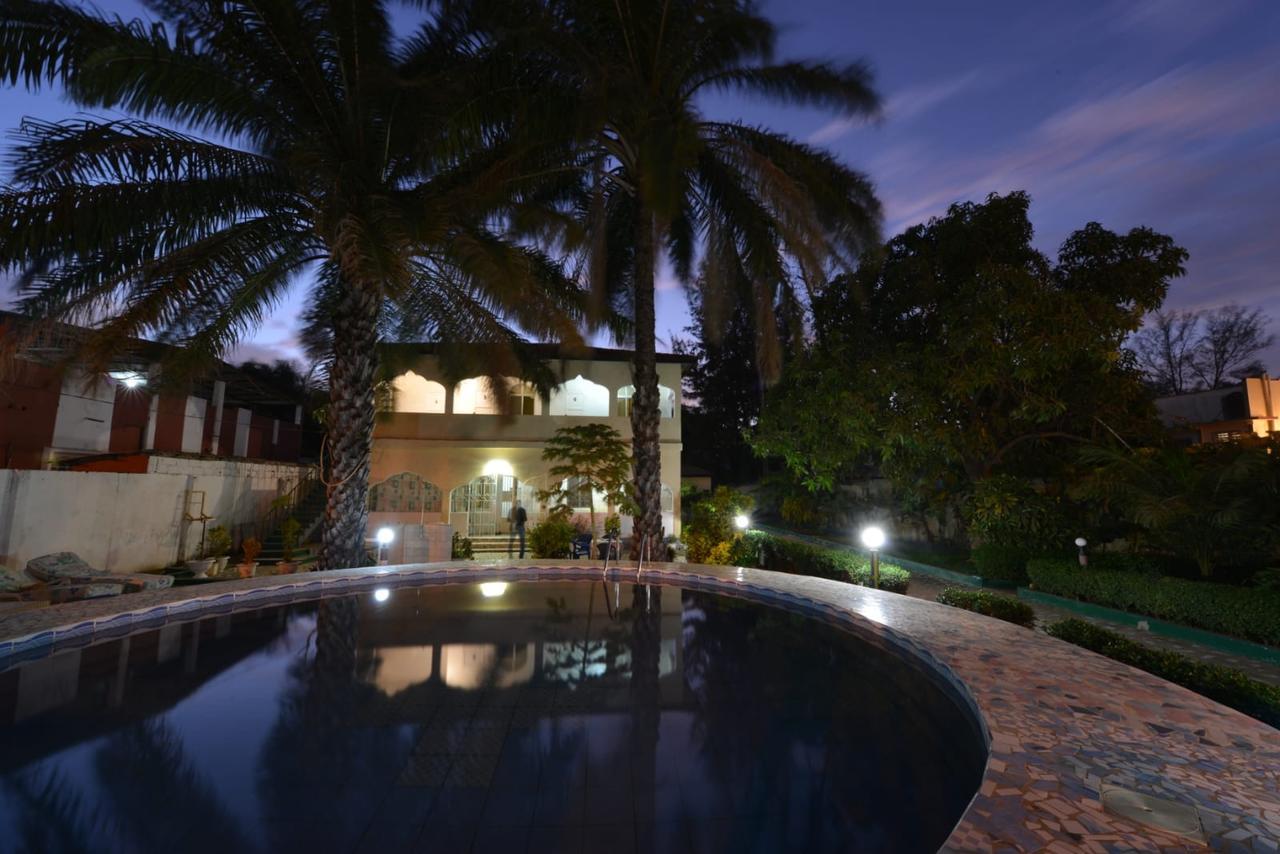 Bakau One World Village Guesthouse מראה חיצוני תמונה